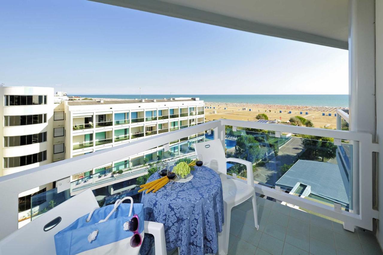 Majestic Beach Hotel & Wellness บิบิโอเน ภายนอก รูปภาพ